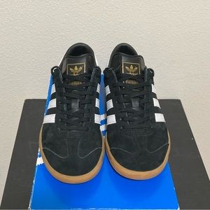 Adidas Hamburg mens size 7.5